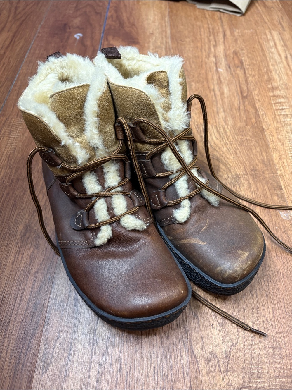 Earth Brown Winter Lace-Up Boots with Cream Faux Fur Cuff